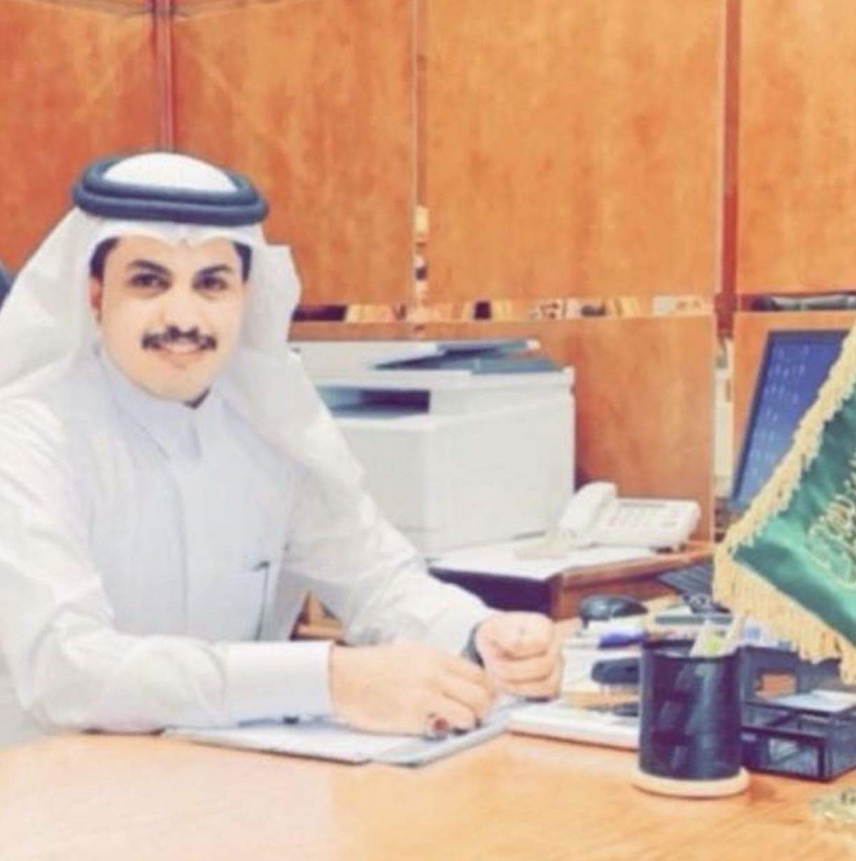 محامي مهدي بن حمد آل معجبه