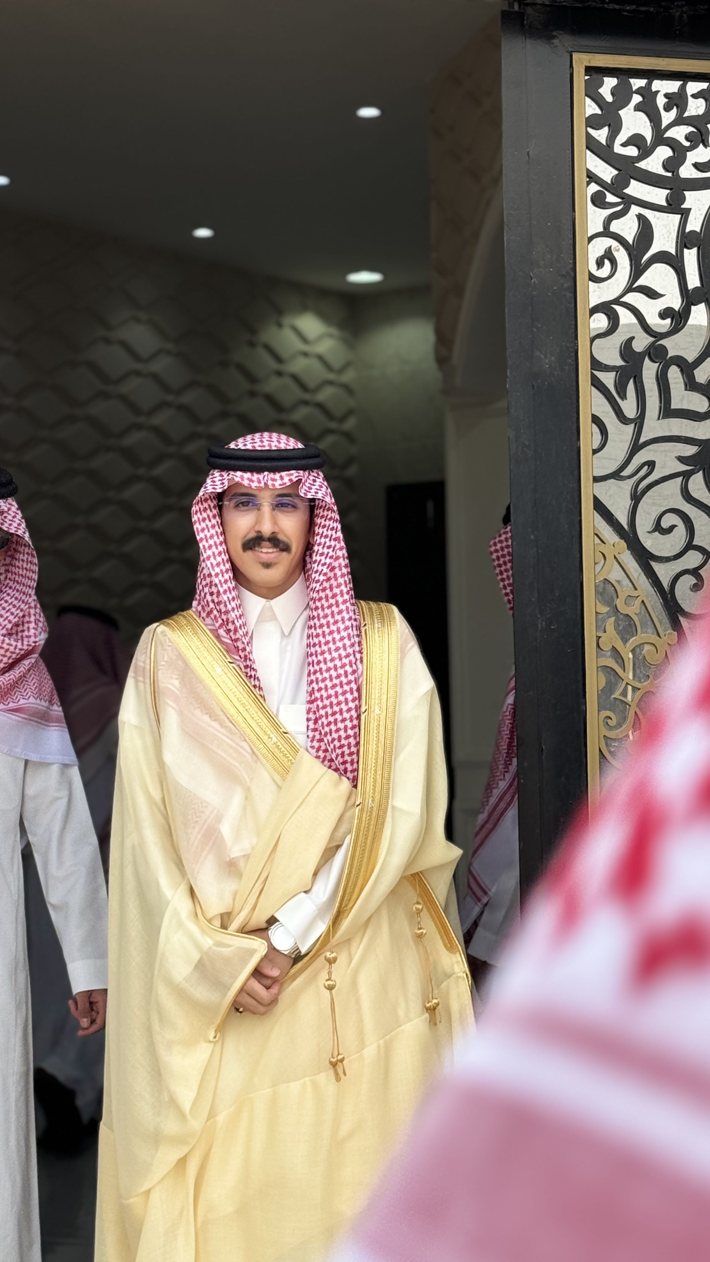 محامي مطلق مثيب خالد السبيعي - جزائية, تجارية, أحوال شخصية, تنفيذ, تشهير, تركات, عقارية, أخطاء طبية, عمالية, الشركات